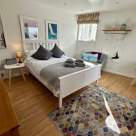 Torbay Annexe Apartment ทอร์คิ ภายนอก รูปภาพ